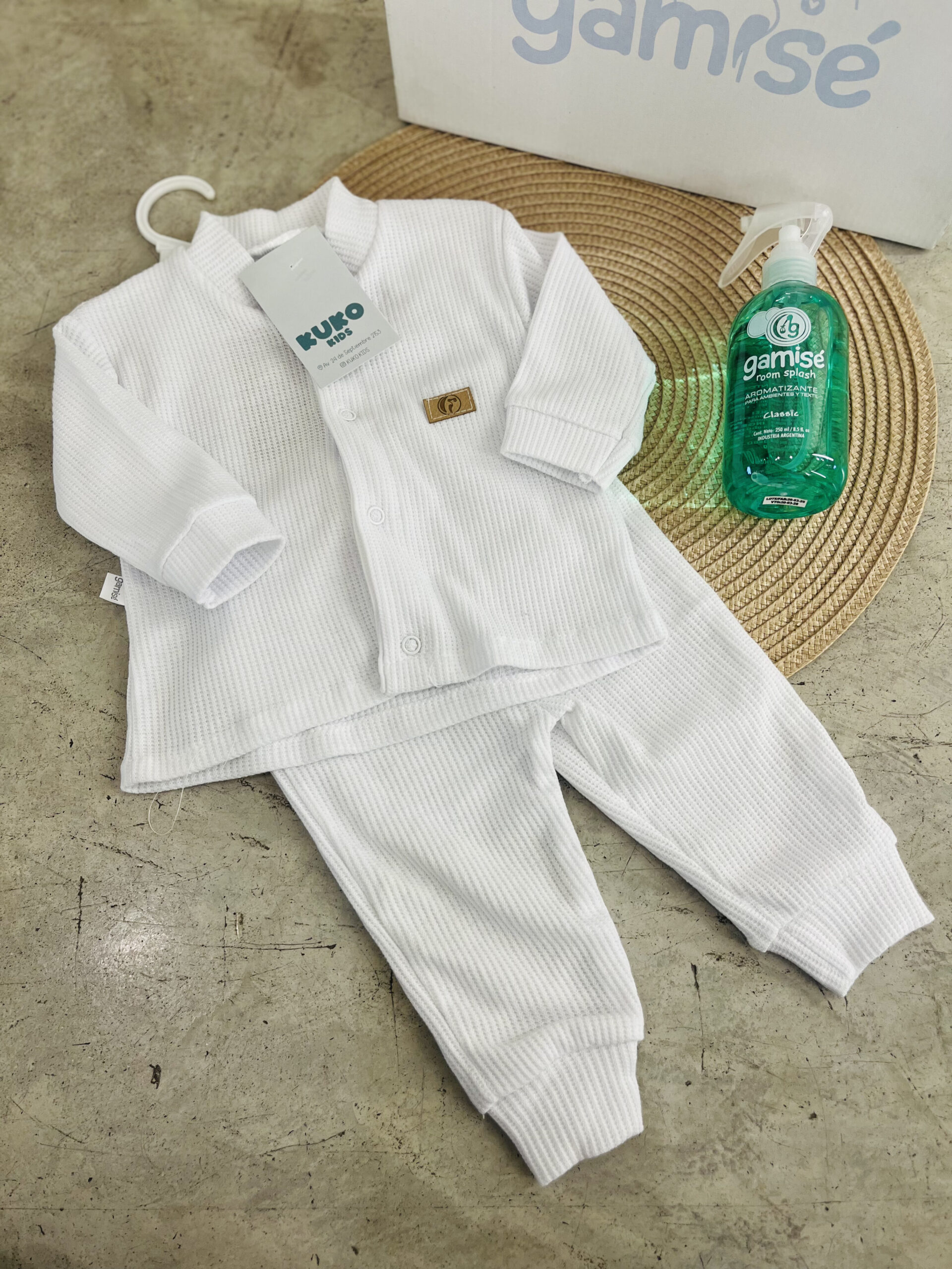 Conj saquito + pantalon 31900 - Imagen 2